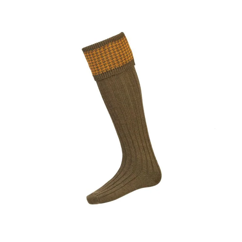 William Powell Houndstooth Mens Merino Shooting Socks - Bracken