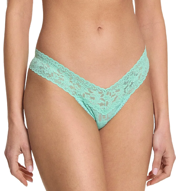 Hanky Panky Signature Lace Low Rise Thong (4911P) - Tulum