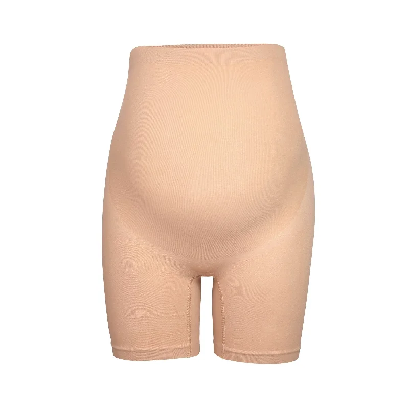 MATERNITY SCULPTING SHORT MID THIGH | CLAY